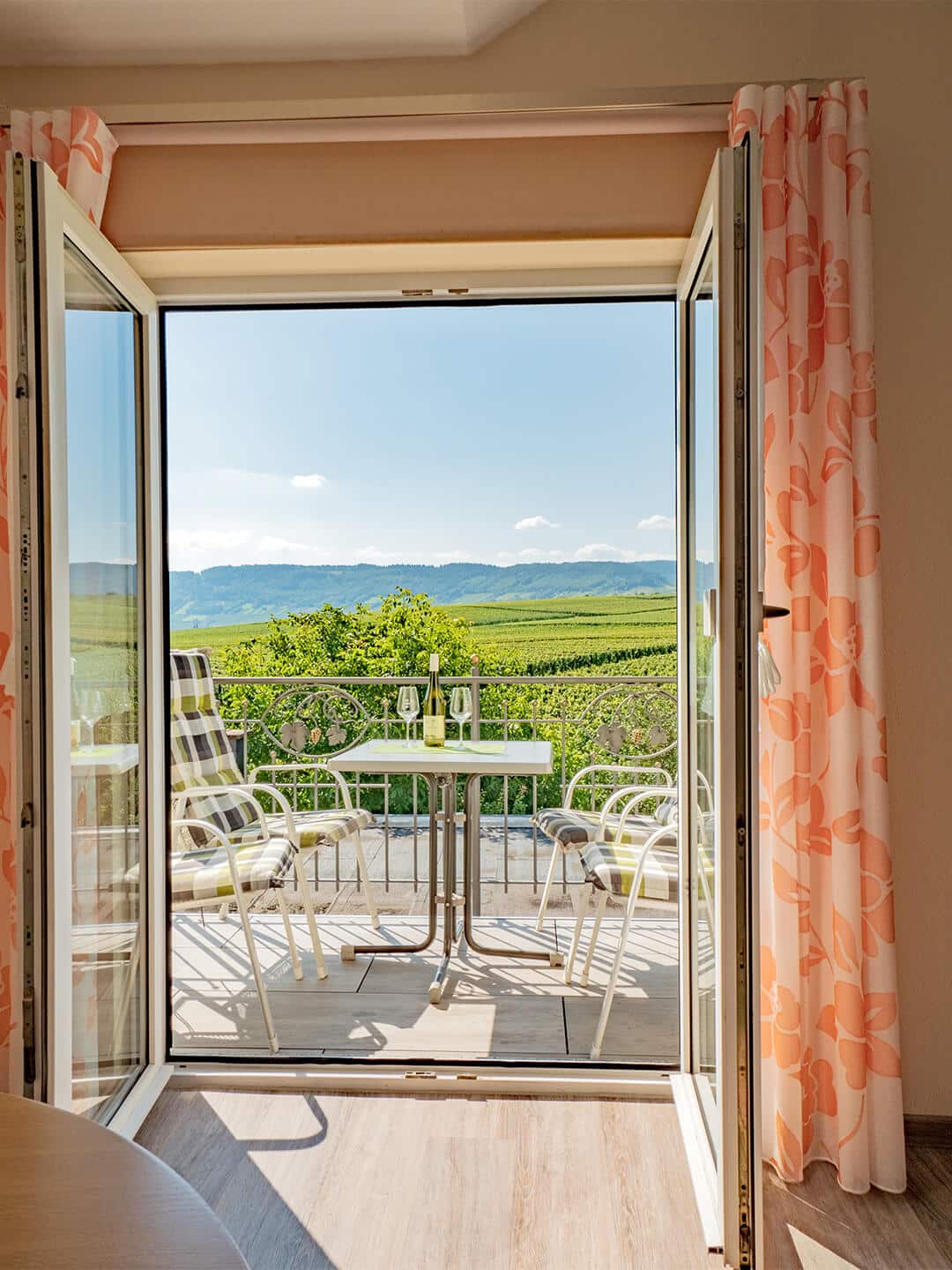 Ferienwohnung DORNFELDER | Weingut Winnebeck